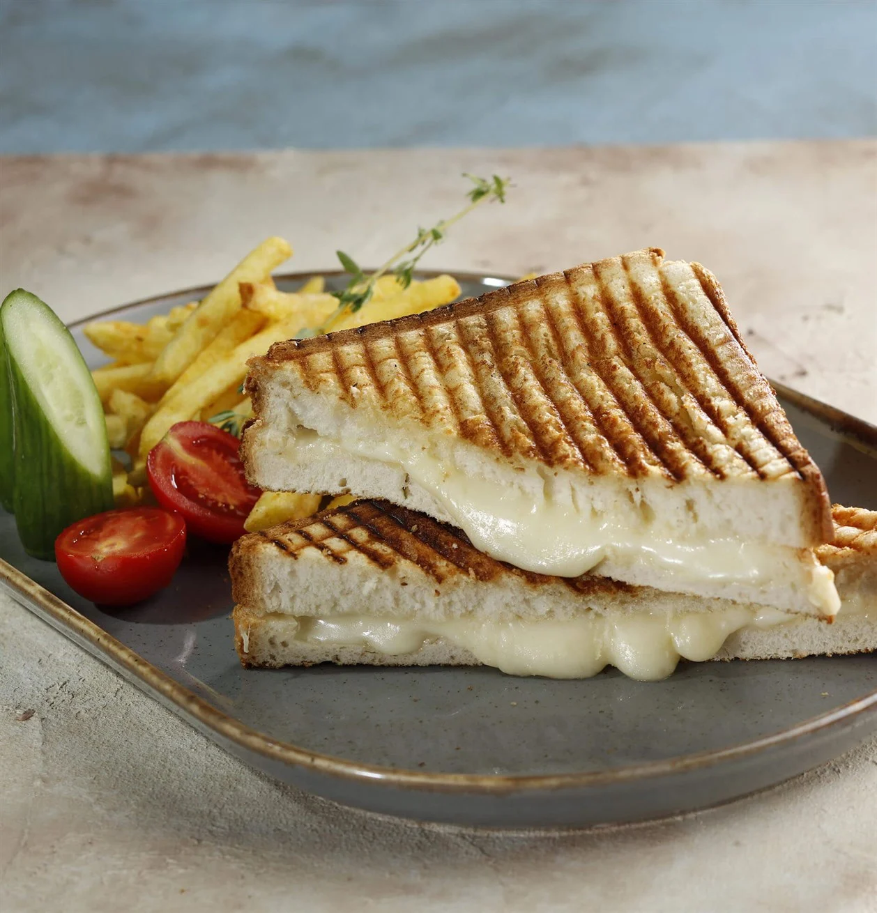 KAŞARLI TOST